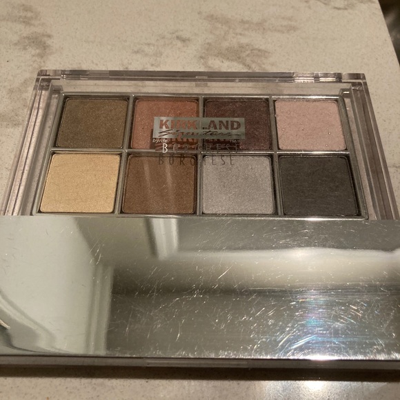 🔹Kirkland Borghese Eyeshadow Pallet - Picture 2 of 3